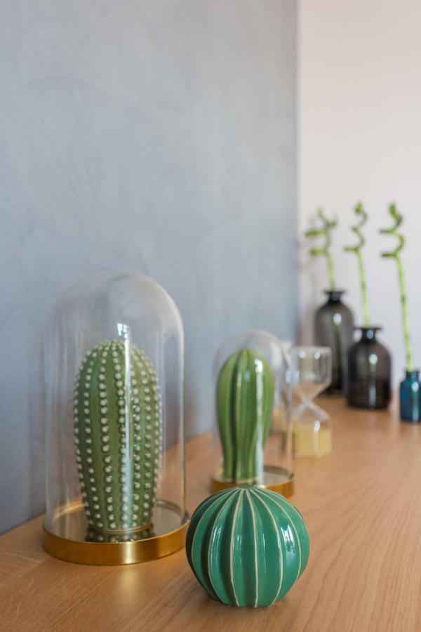 100M2 Luxury Apartment In The Heart Of Athens - Living Stone Emerald Екстер'єр фото